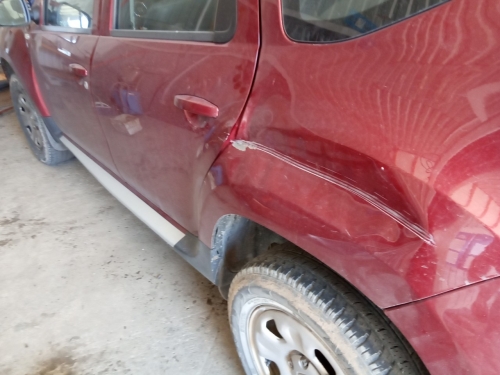 Восстановление кузова автомобиля Renault (Рено) после незначительного ДТП