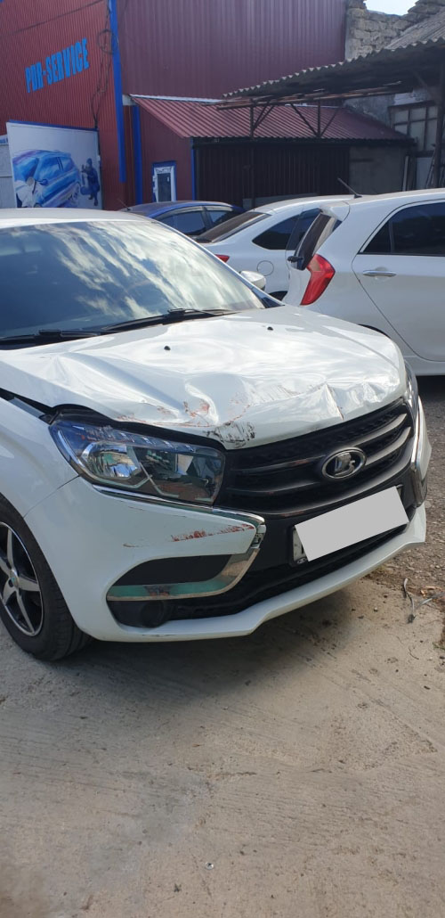 Рихтовка (с заменой деталей) и покраска автомобиля Лада Веста (Lada Vesta)
